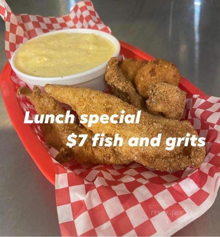 Kravers Seafood Restaurant - Daphne, AL